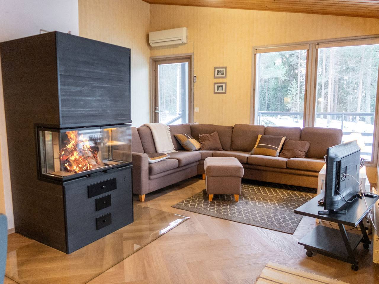 Keskikallio, nuasjärvi in Nuasjärvi