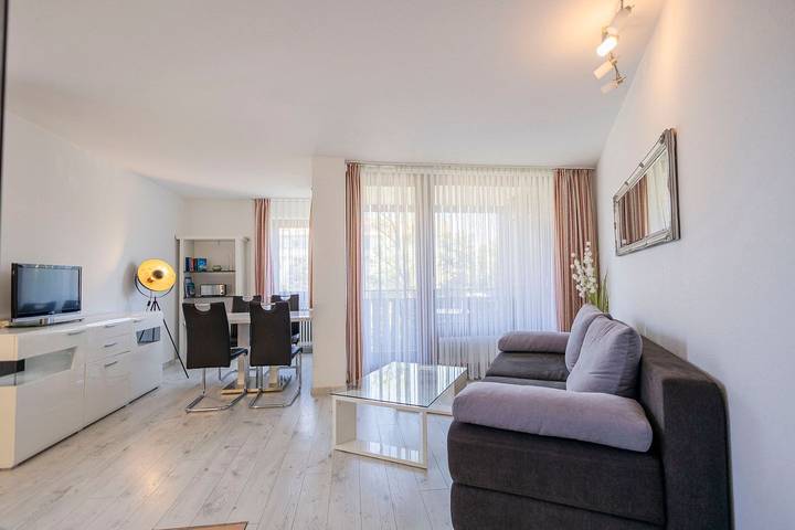 Apartamento entero, Apartamento de vacaciones para 4 personas con balcón in Immenstaad am Bodensee, Region Bodensee-Oberschwaben