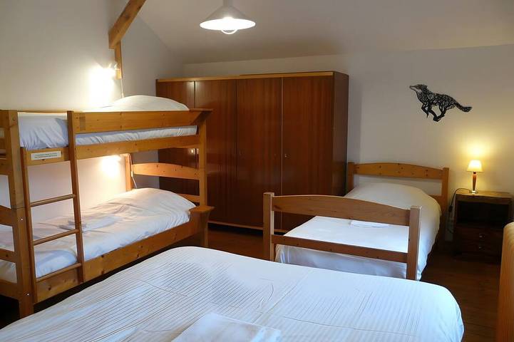 Gîte pour 25 personnes, avec jardin à Dommartin-lès-Remiremont - 4