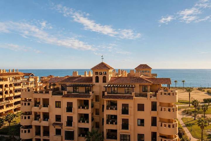 Appartement entier, One-bedroom apartment with a view in Almerimar, El Ejido