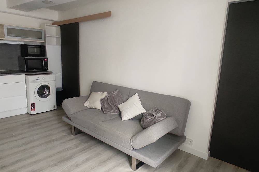 Apartamento entero, Superbe Appartement en Plein Centre Ville Avec Parking in Viarmes, Valle del Oise