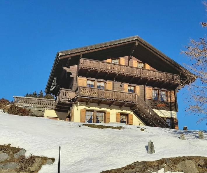 Gîte pour 8 personnes, avec jardin et vue dans Champoussin - 4