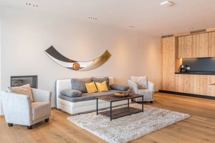Schöne Ferienwohnung "Aura Chalets No 2" mit Bergblick, Wlan & Garten in San Michele (Kastelruth), Kastelruth