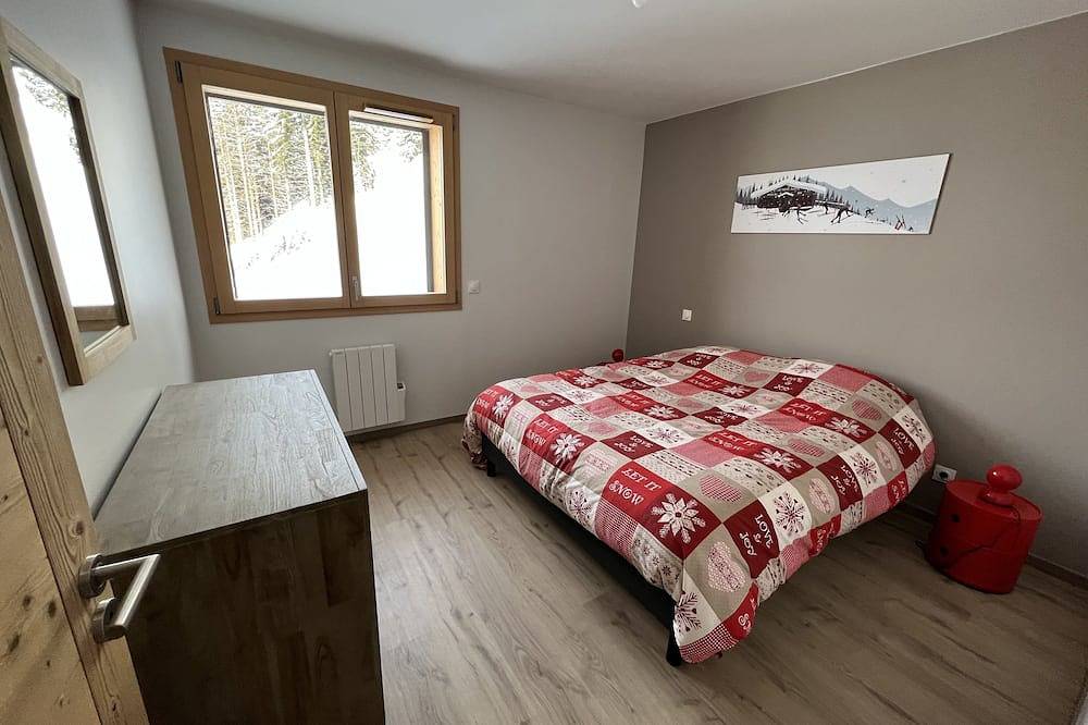 Ganze Wohnung, Oz sur son 31, recent 70 m2 apartment, covered parking, at the foot of the slopes in Oz, Nationalpark Écrins