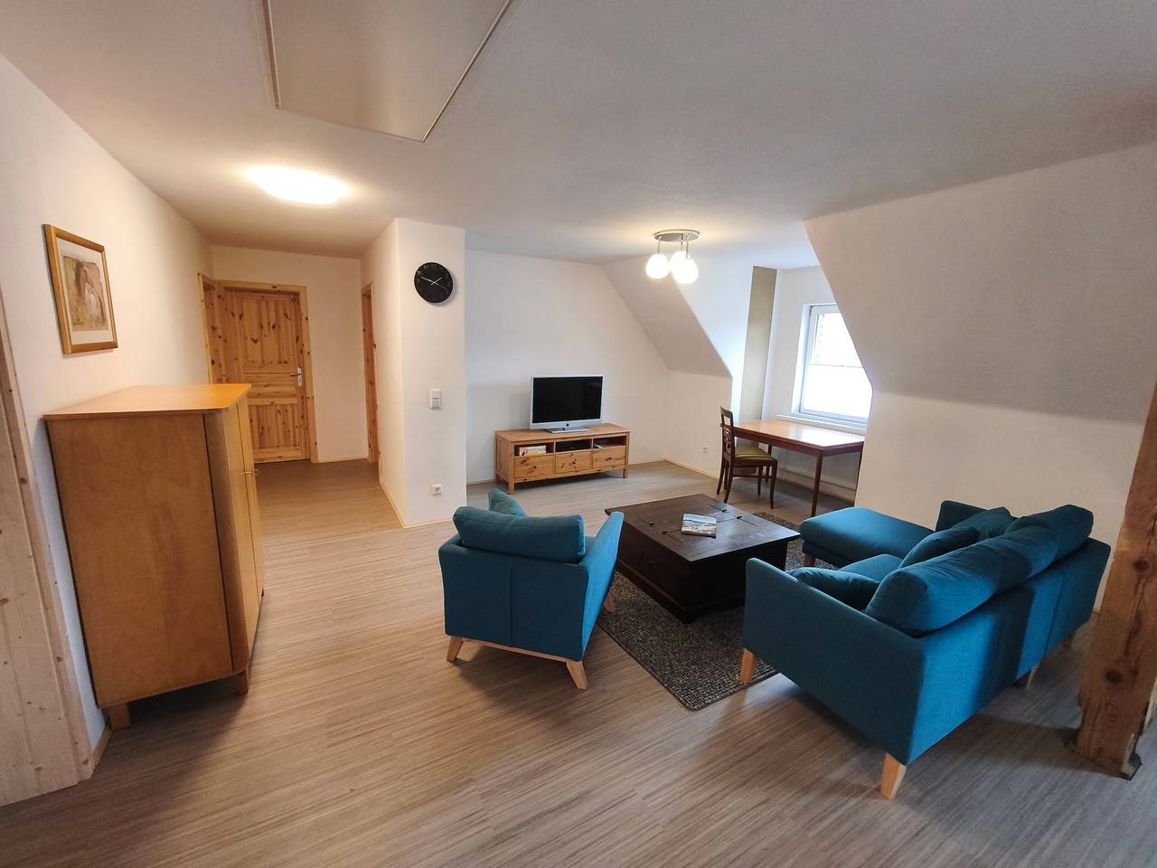 Ganze Wohnung, Apartment Herian mit Gemeinschaftsgarten am Rand des Müritz-Nationalpark in Schloen-Dratow, Müritz