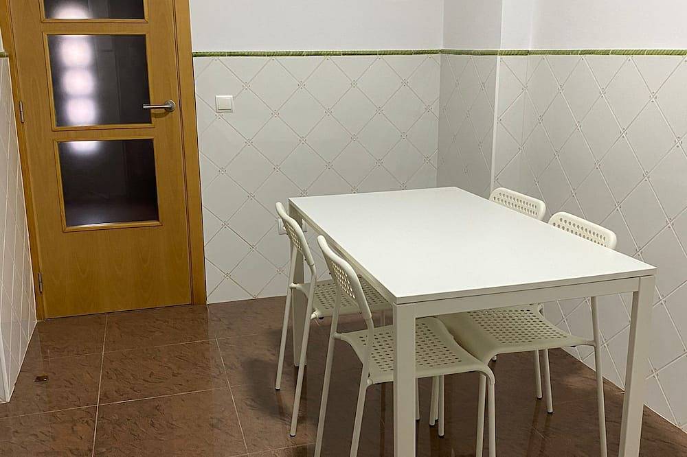 Desconéctate y Relájate: Casa de Playa Ideal para Familias. in El Perelló (Costa de Valencia), Sueca