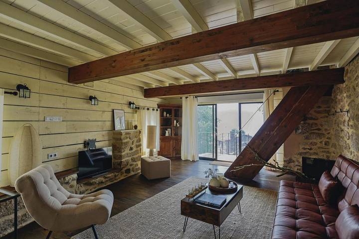 Casa rural para 4 personas, con Terraza además de Vistas y Vistas al lago en Parada de Sil