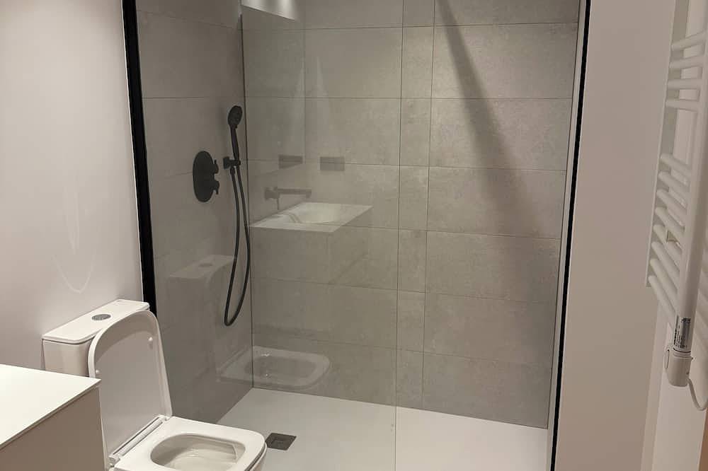 Apartamento entero, Magnífico apartamento de 2 dormitorios en la hermosa zona de Santa Eulalia Ibizia in Santa Eulària des Riu, Ibiza Este