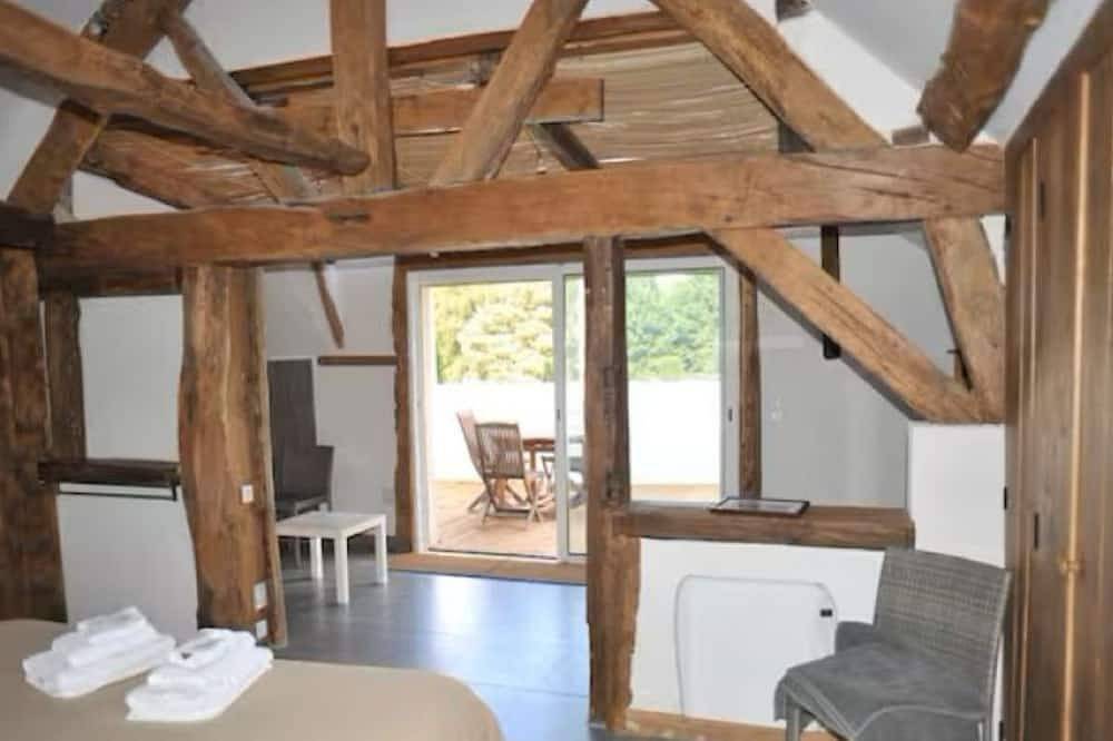 Bergerie du Château de Pommeuse Gîte modulable de 3 à 5 chambres, 8 à 12 hôtes in Pommeuse, Seine-et-Marne