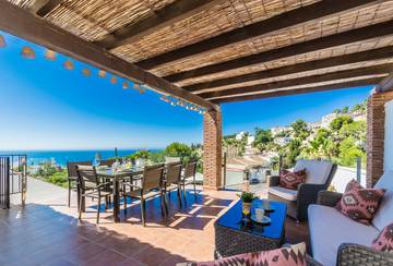 Villa for 8 People in Monte de los Almendros, Salobreña, Photo 2
