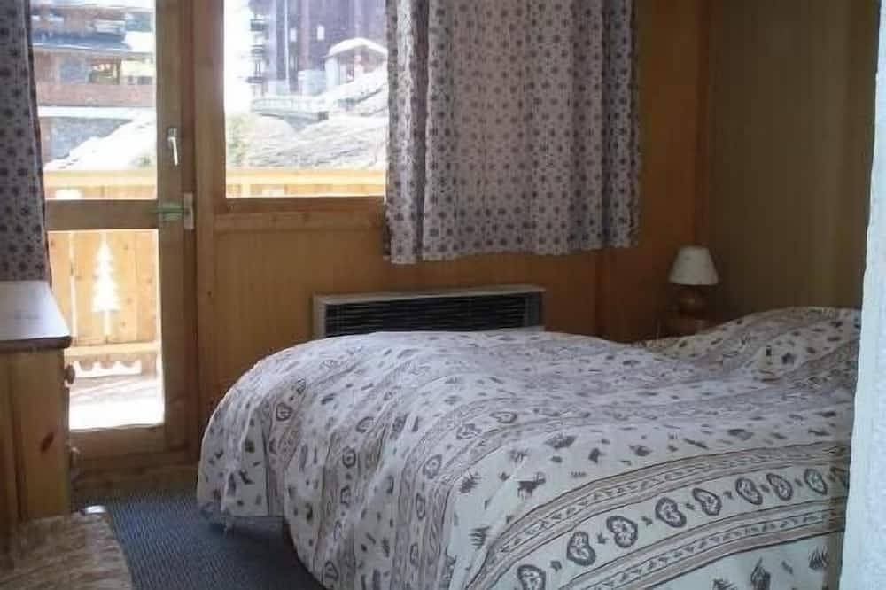 Entire apartment, Large apartment in Meribel-Mottaret (facing south) in Méribel-Mottaret, Les Allues