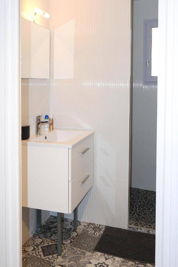 Gîte pour 4 personnes dans Office De Tourisme Du Pays Des Sorgues Et Des Monts De Vaucluse - 4