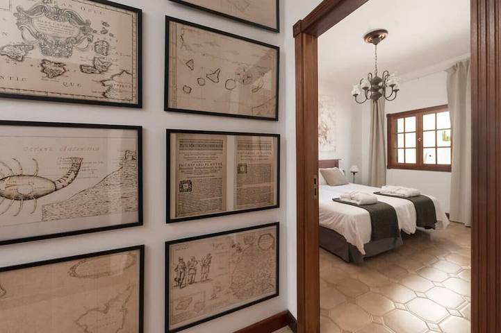 Entire apartment, Spacious interior, 3 terraces with views, wifi [D] in Icod de los Vinos, North Tenerife