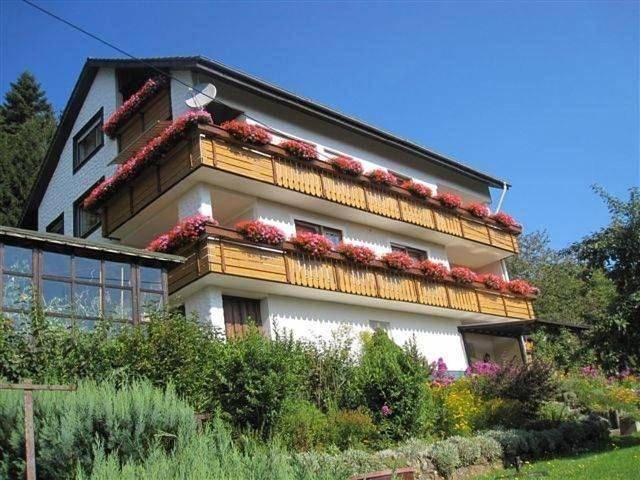 Gästehaus für 2 Personen, mit Terrasse und Garten sowie Sauna in Landkreis Rottweil