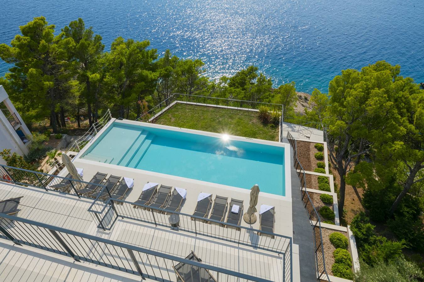 Villa Azul Grande mit beheiztem Pool in Brela, Makarska Riviera