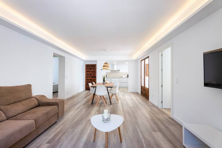 Entire apartment, Apartment 'Albercutx Pollentia 2' with Wi-Fi and Air Conditioning in Port de Pollença, Pollença
