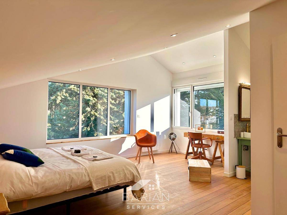 Vue Mer - Île d'aix Splendide Villa 6 chambres tout juste rénovée - linge et ménage compris in Île-d'Aix, Région de Rochefort