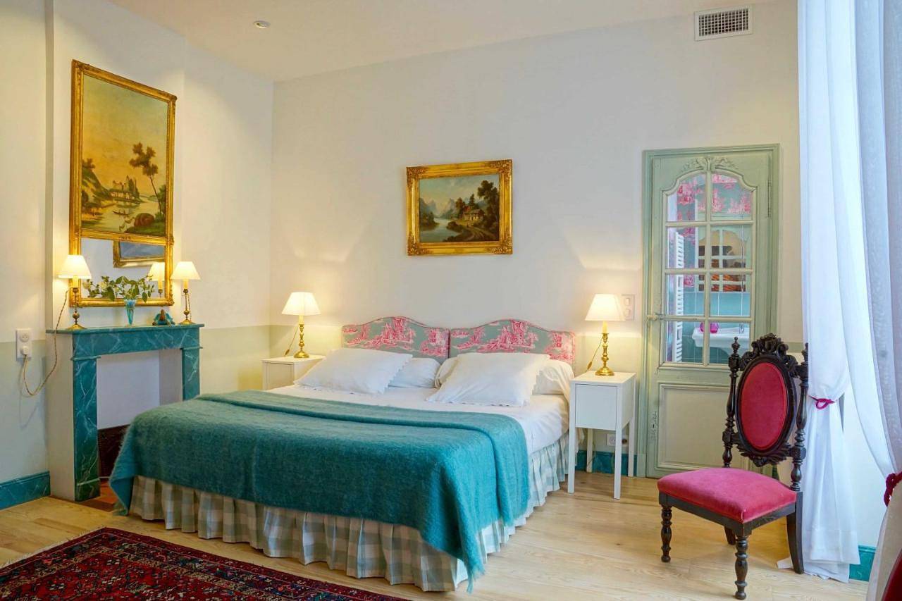 Standard Double or Twin Room in Domme, Périgord Noir