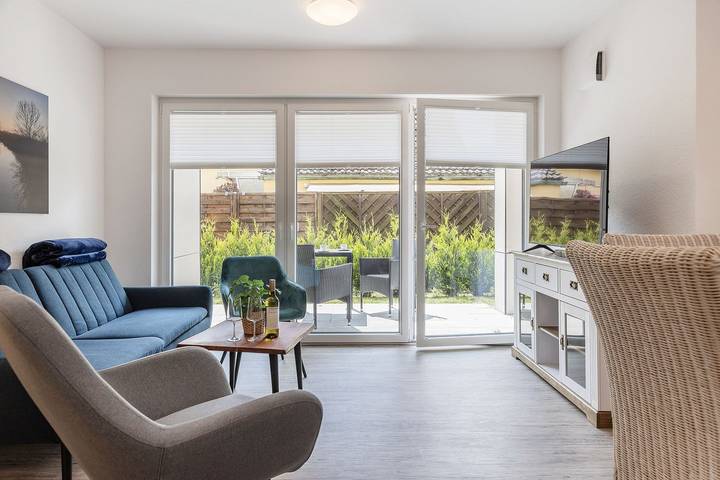 Ferienwohnung für 5 Personen, mit Terrasse in Carolinensiel - 2