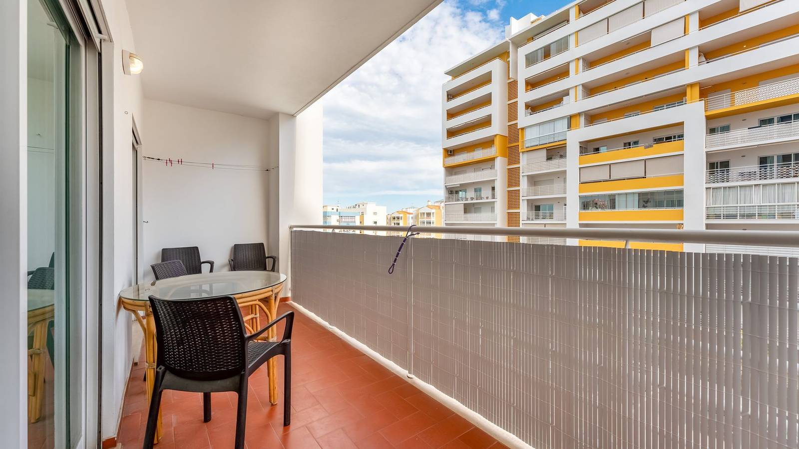 Ganze Wohnung, Ferienwohnung für 4 Personen mit Pool in Portimão, Faro Distrikt
