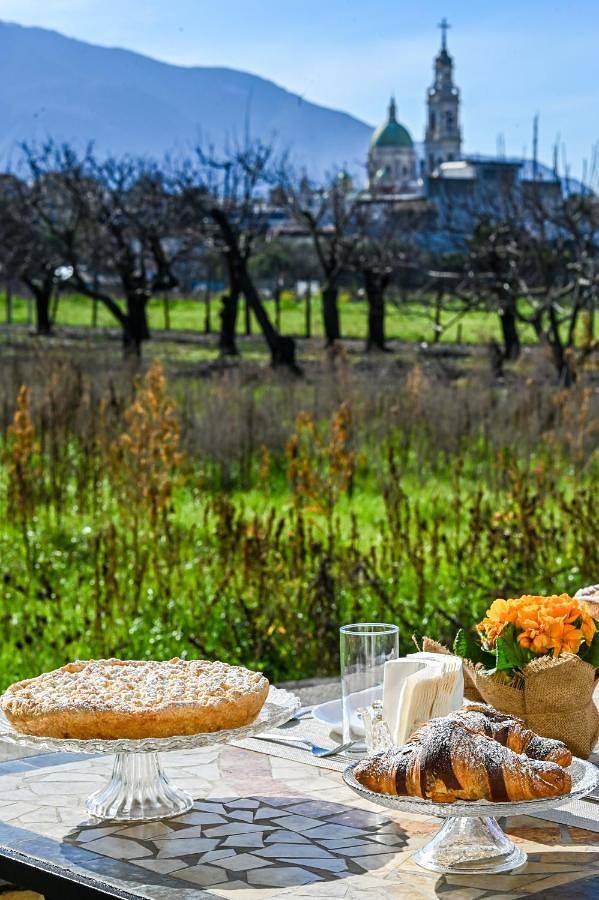 Maison d’hôte pour 4 personnes, avec terrasse et vue, animaux acceptés à Pompei - 2