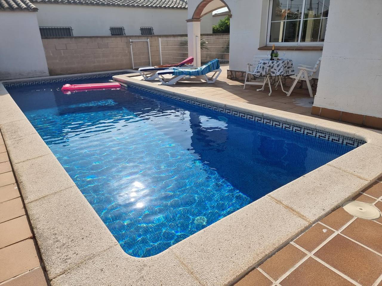 Ferienhaus für 4 Personen mit Pool in l'Escala, Oberampurien