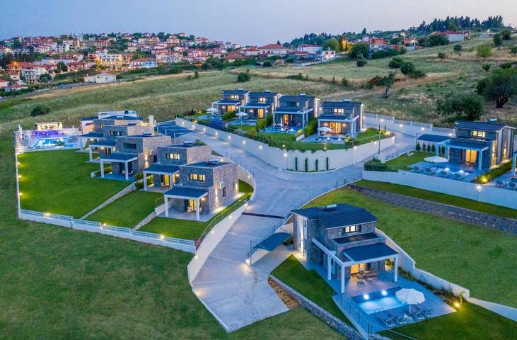 Villa mit pool für 6 Personen, mit Ausblick und Pool sowie Garten in Chalkidiki