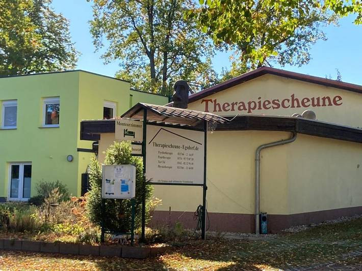 Ferienwohnung für 7 Personen, mit Terrasse und Ausblick in Teupitz