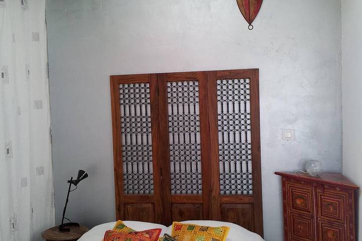 Gîte pour 12 personnes, avec jardin et jacuzzi à Lançon-Provence - 4