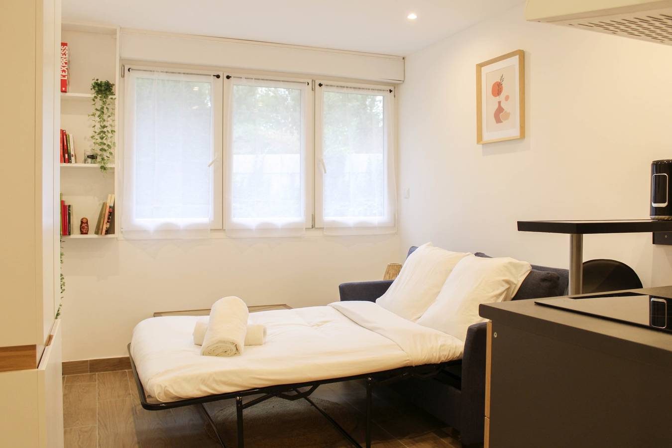 Entire studio, Modern studio, quiet and close to Paris in Saint-Denis, Seine-Saint-Denis