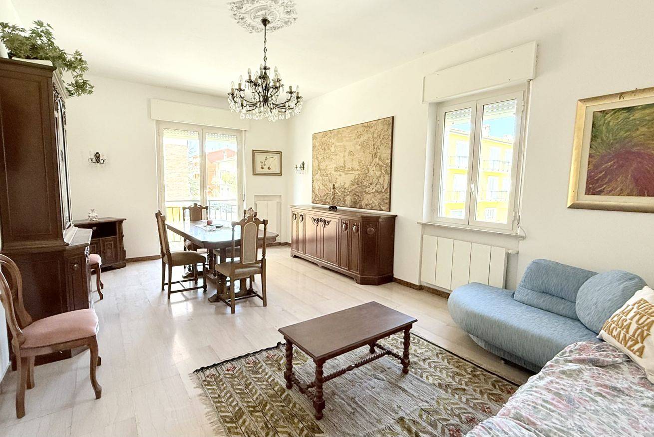 Ganze Wohnung, P061 – Porto Recanati, Spacious and Comfortable Four-Room Apartment in Porto Recanati, Adriaküste Marken