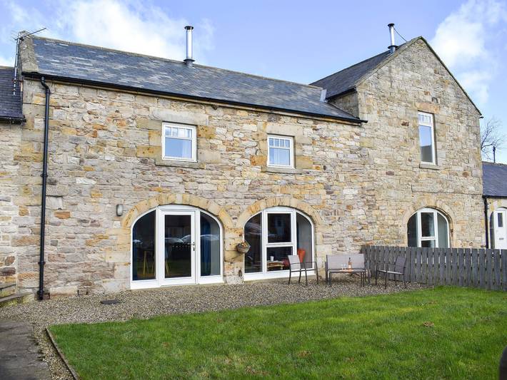 Cottage for 4 people, with garden, with pets in Northumberland