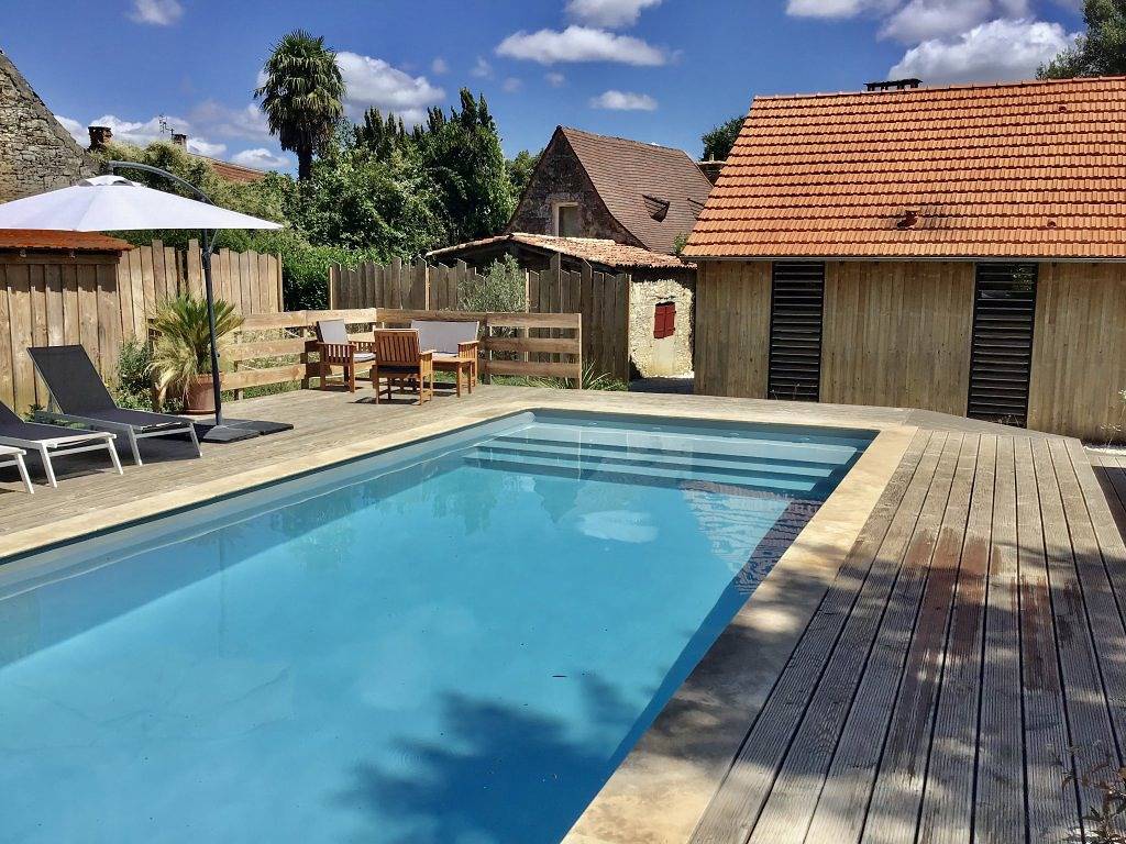 Ancien séchoir à tabac et sa piscine chauffée in Veyrines-de-Domme, Périgord Noir
