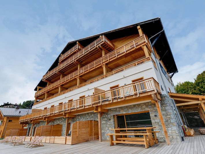 Chalet pour 6 personnes, avec balcon ainsi que piscine et sauna, adapté aux familles à Combloux - 3