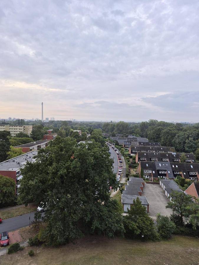 Ferienwohnung für 4 Personen, mit Balkon und Seeblick sowie Ausblick in Braunschweig - 2