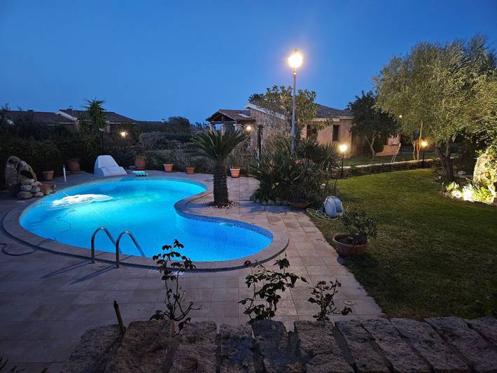 Villa pour 12 personnes, avec jardin, animaux acceptés - 1