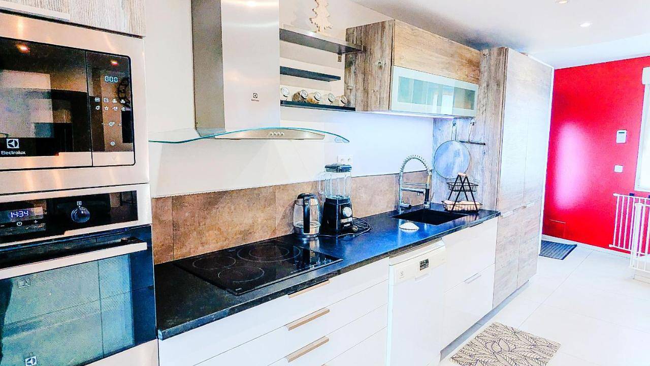 Appartement entier, Balisier Maison Jacuzzi luxe privatif à 15min de Disneyland Paris in Quincy-Voisins, Seine-et-Marne