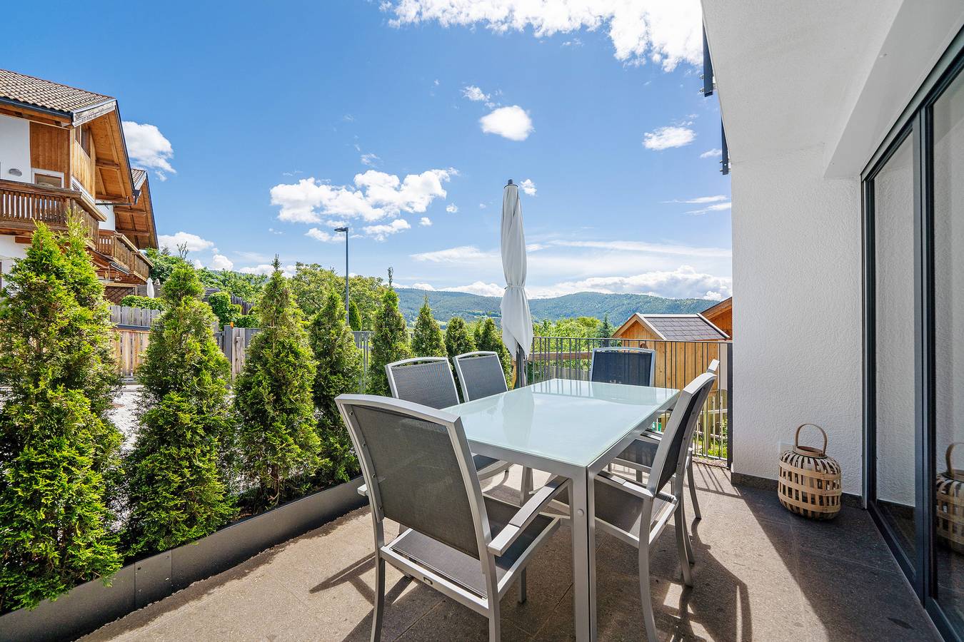 Ganze Wohnung, Ferienwohnung Kaltern" mit Bergblick, gemeinsamer Terrasse und Wi-Fi in Schlaneid, Mölten