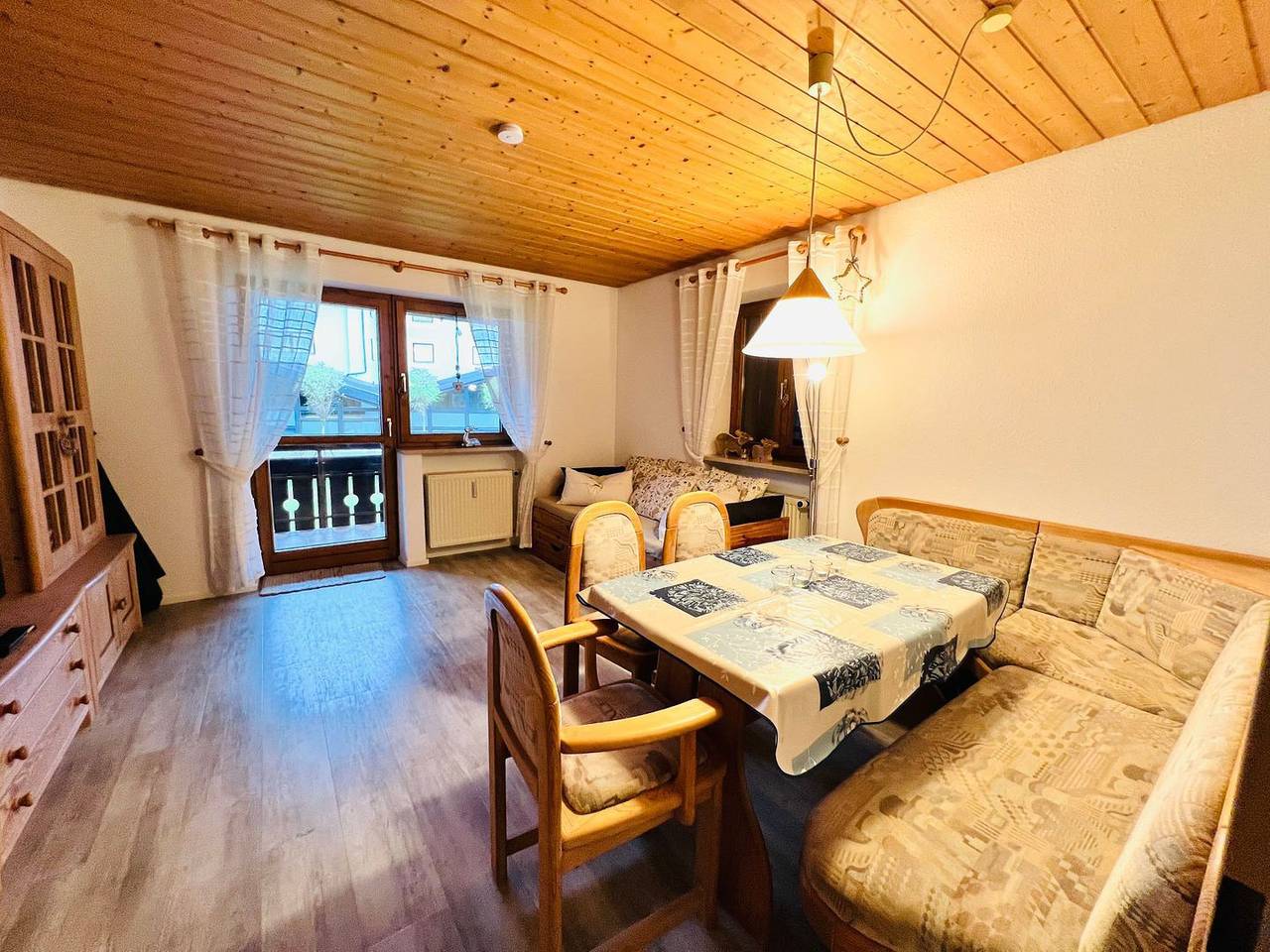 Geheel appartement, Vakantieappartement voor 6 personen met balkon in Steibis, Oberstaufen