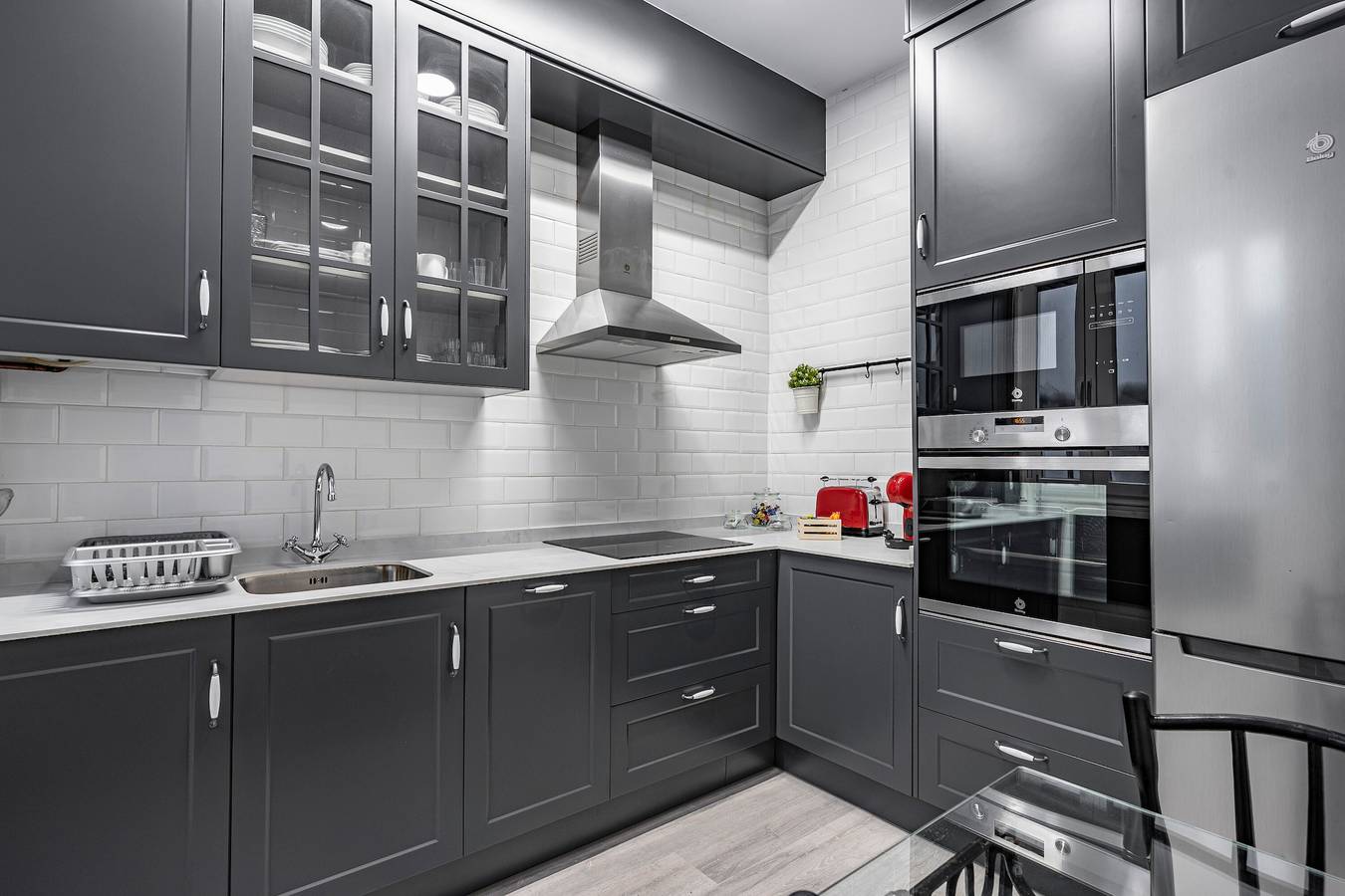 Hel lejlighed, Apartment 'Diecinueve Treinta' with Private Terrace and Wi-Fi in Distrito Centro (Gijón), Gijón