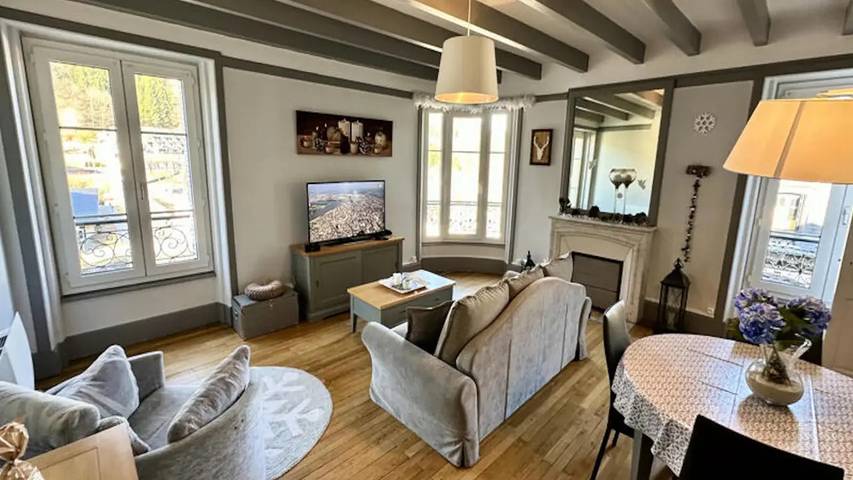Gîte pour 5 personnes dans Bowling Le Mont Dore
