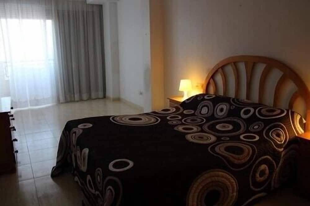 Entire apartment, 3 bedrooms - Balcony and panoramic sea view. Sleeps up to 8 - Wifi in Aguadulce, Roquetas de Mar