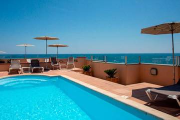 Hôtel pour 2 personnes, avec piscine et jardin, animaux acceptés dans Port de Sète