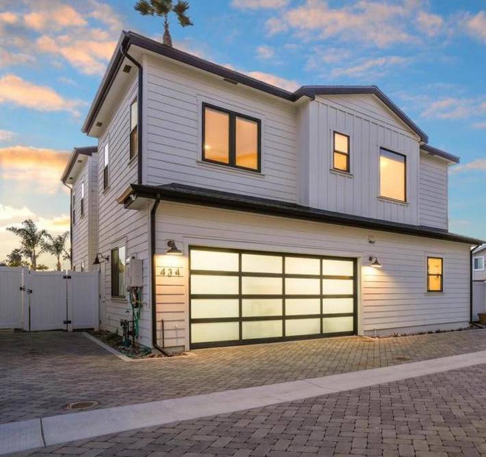 Glamping for 10 people, with garden and terrace, with pets in California