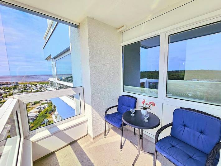 Ferienwohnung für 3 Personen, mit Meerblick und Balkon sowie Balkon/Terrasse und Sauna in Sahlenburg