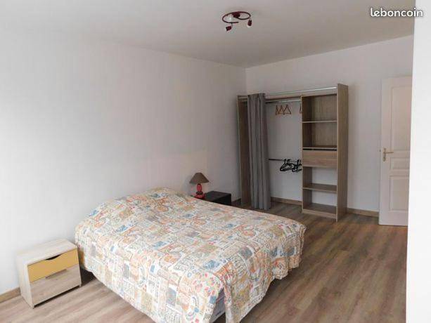 Location de vacances pour 9 personnes, avec vue et jardin, animaux acceptés à Haulmé - 3