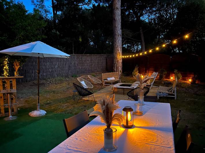 Gîte pour 6 personnes, avec terrasse et jardin