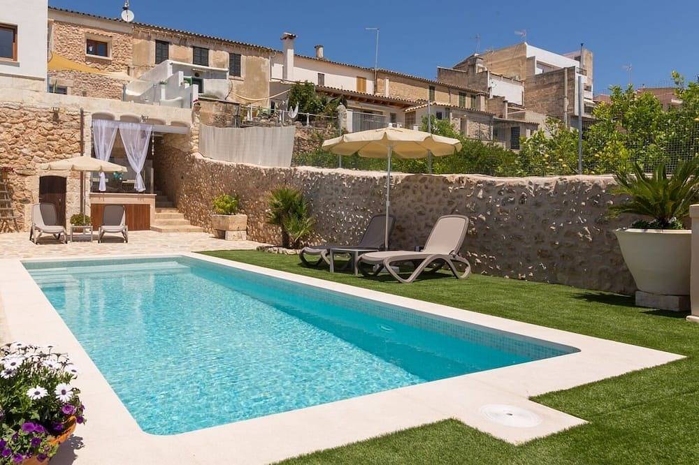 Casa del Sol - Beautiful town house with pool and views of the countryside in Búger, Majorca Center