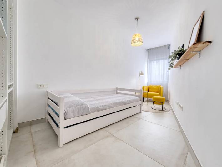 Location de vacances pour 6 personnes, avec terrasse à La Santa - 4