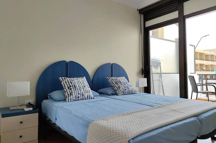 Appartement entier, Best Location. Playa Las Vistas. Free Wifi in Playa de las Américas, Arona